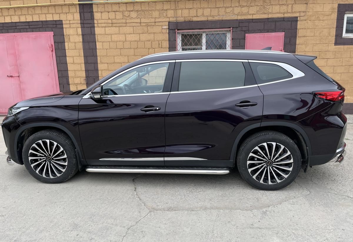 Пороги с накладным листом для автомобиля CHERY CheryExeed TXL 2021 арт. CHETXL.21.41