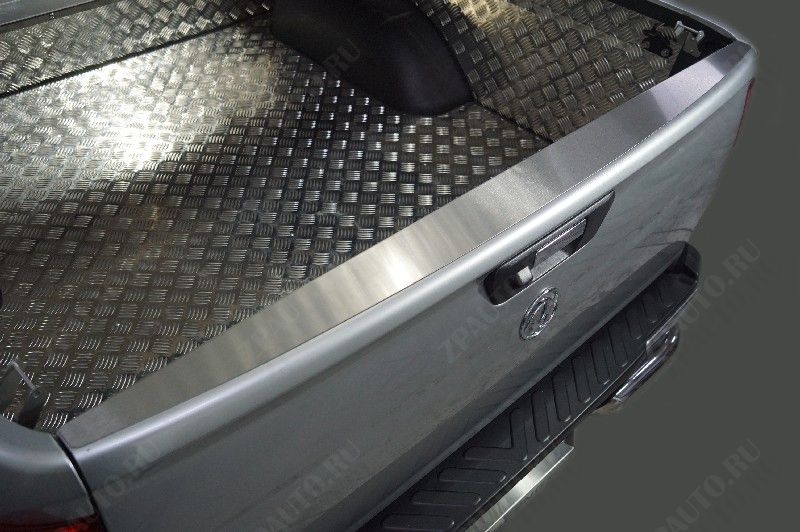 Накладка на задний борт (лист шлифованный) Dongfeng DF6 2.3D Luxury 2022- арт. DONGFDF622-03