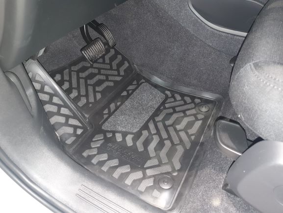 Ковры модельные (высокий борт) для Volvo XC40 (2017-) (3D с подпятником) , Элерон, арт. 62114