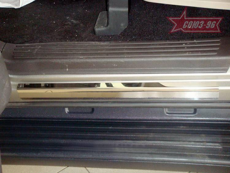 Накладки на внутренние пороги без логотипа на металл для Ford Explorer 2006, Союз-96 FEXP.31.3247