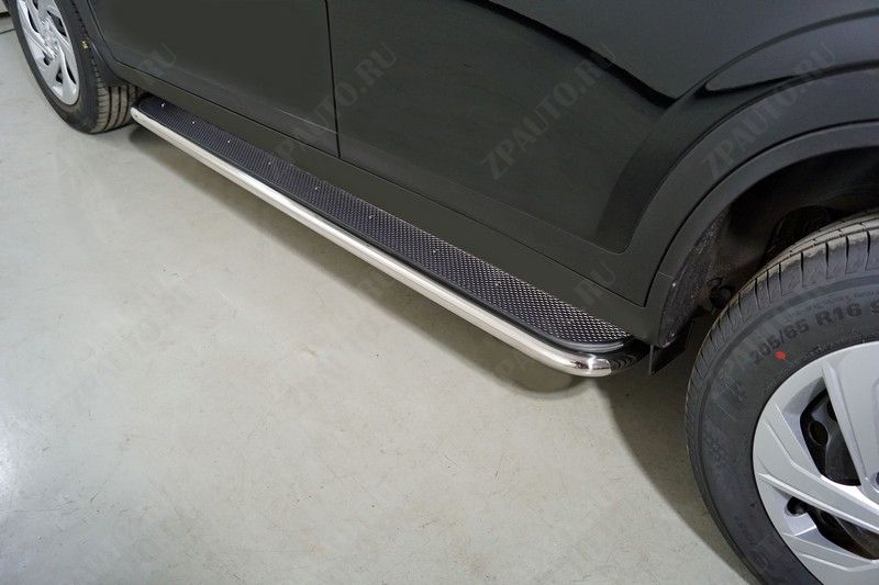 Пороги с площадкой (нерж. лист) 42,4 мм Haval DARGO 2022- арт. HAVDAR22-22